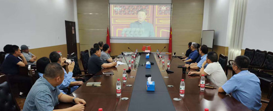 8868体育党总支集中观看抗战胜利80周年阅兵仪式